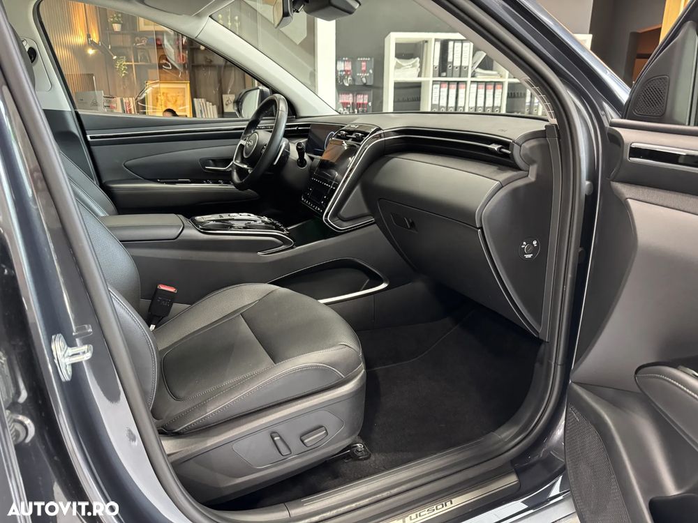 Hyundai Tucson 1.6 T-GDi 48V-Hybrid 4WD DCT Prime - 11