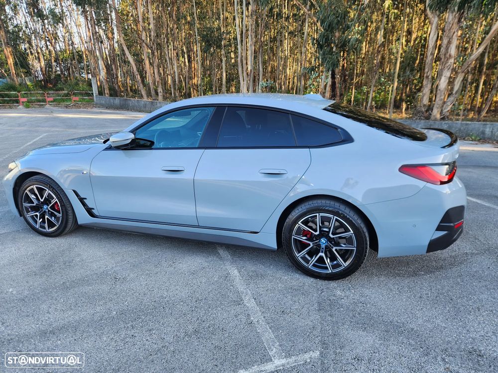 BMW i4 eDrive40 Pack Desportivo M - 1