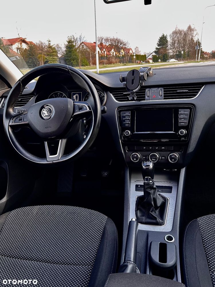 Skoda Octavia 1.8 TSI Ambition - 14
