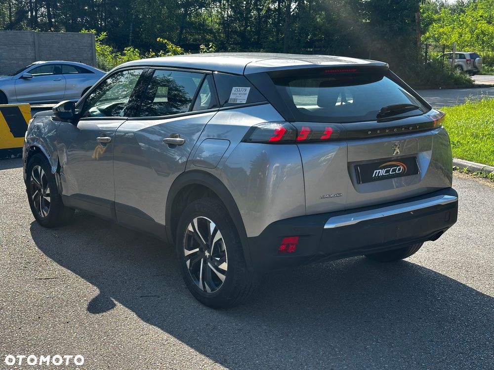 Peugeot 2008 - 5