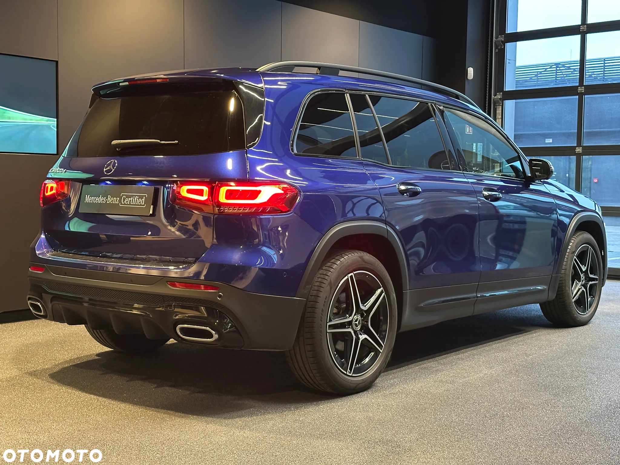 Mercedes-Benz GLB 200 d AMG Line 8G-DCT - 4