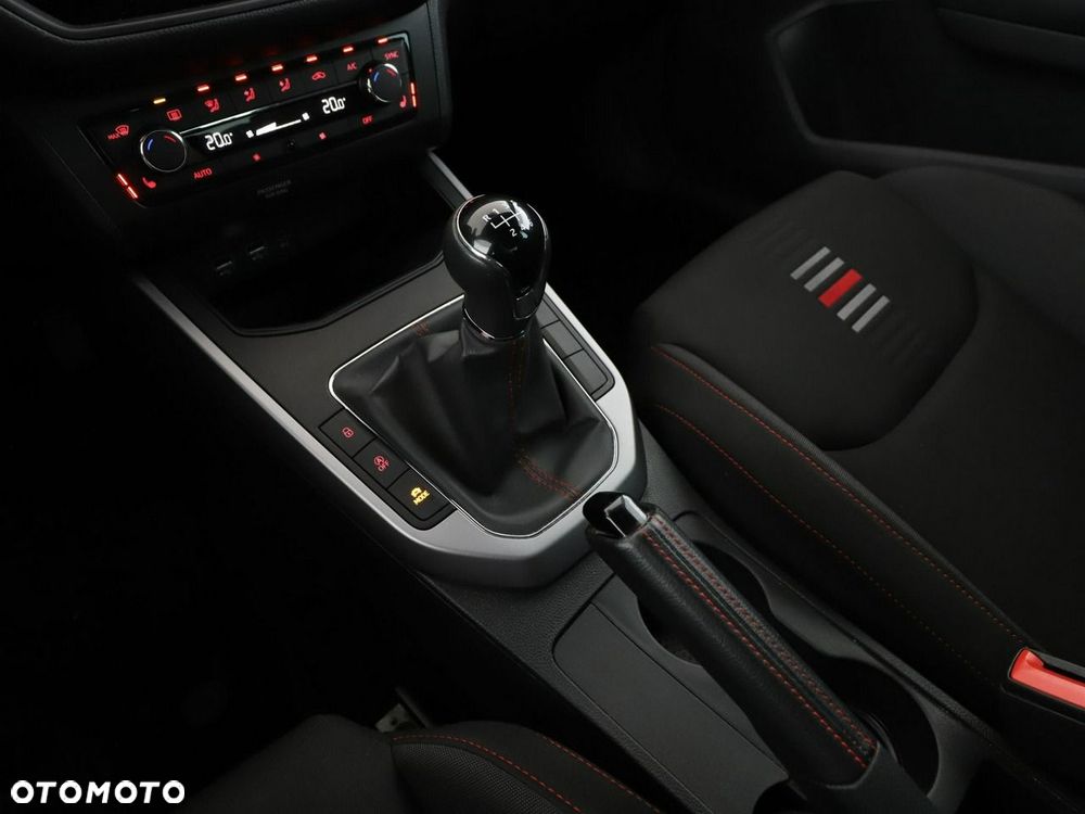 Seat Arona 1.5 TSI OPF FR - 32