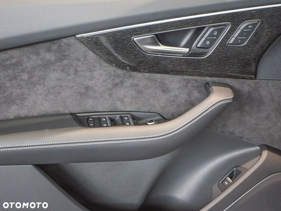 Audi Q7 50 TDI mHEV Quattro S Line Tiptr - 14
