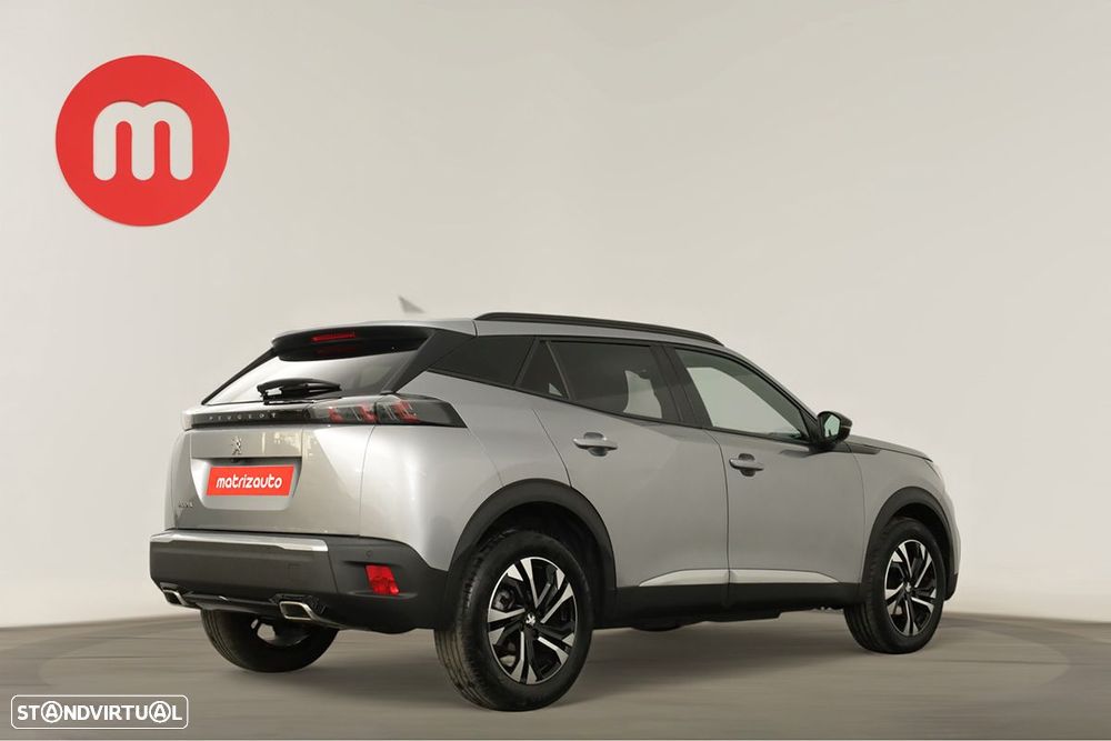 Peugeot 2008 1.2 PureTech Allure Pack EAT8 - 4