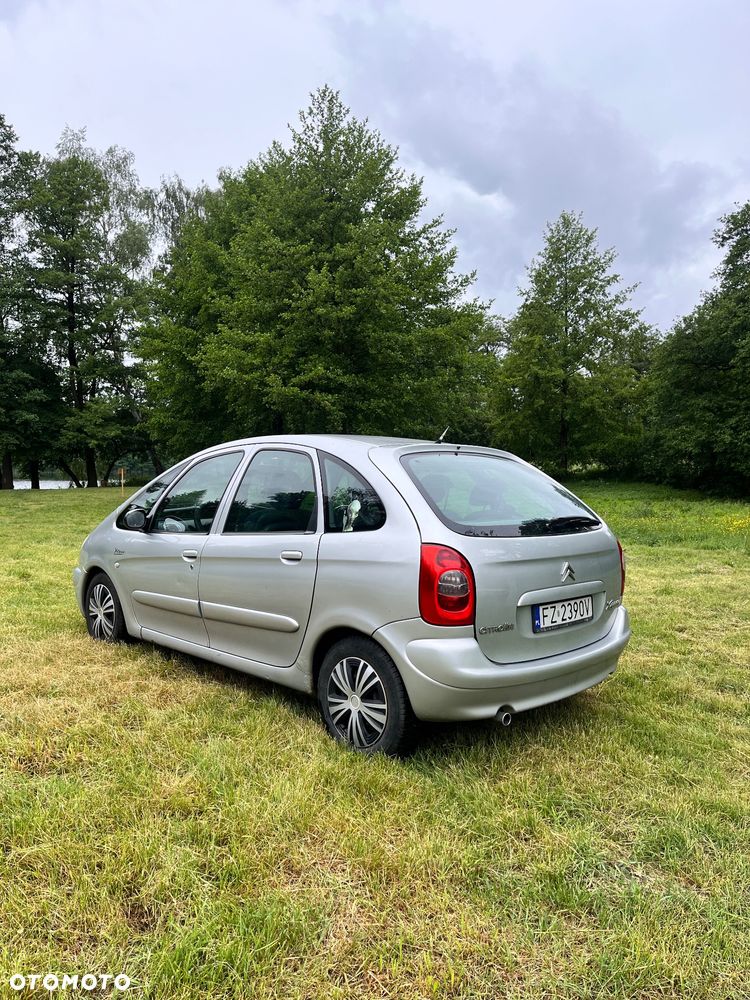 Citroën Xsara Picasso 1.8i Exclusive - 2