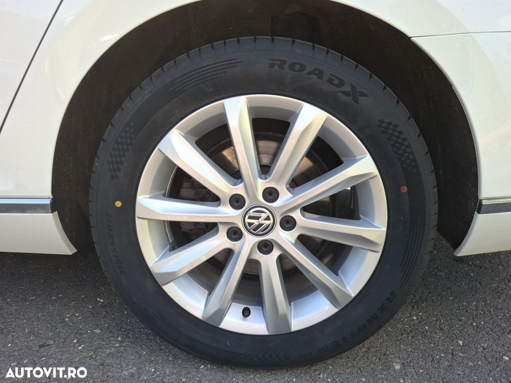 Volkswagen Passat 2.0 TDI DSG (BlueMotion Technology) Highline - 14