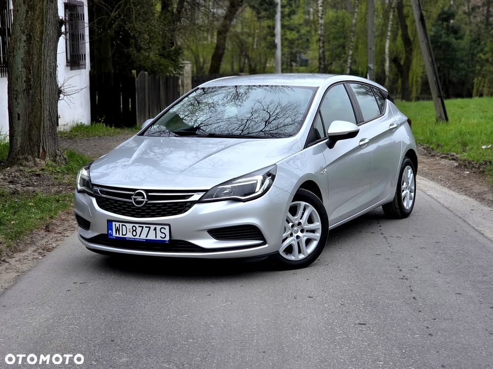 Opel Astra 1.6 CDTI Elite S&S - 1