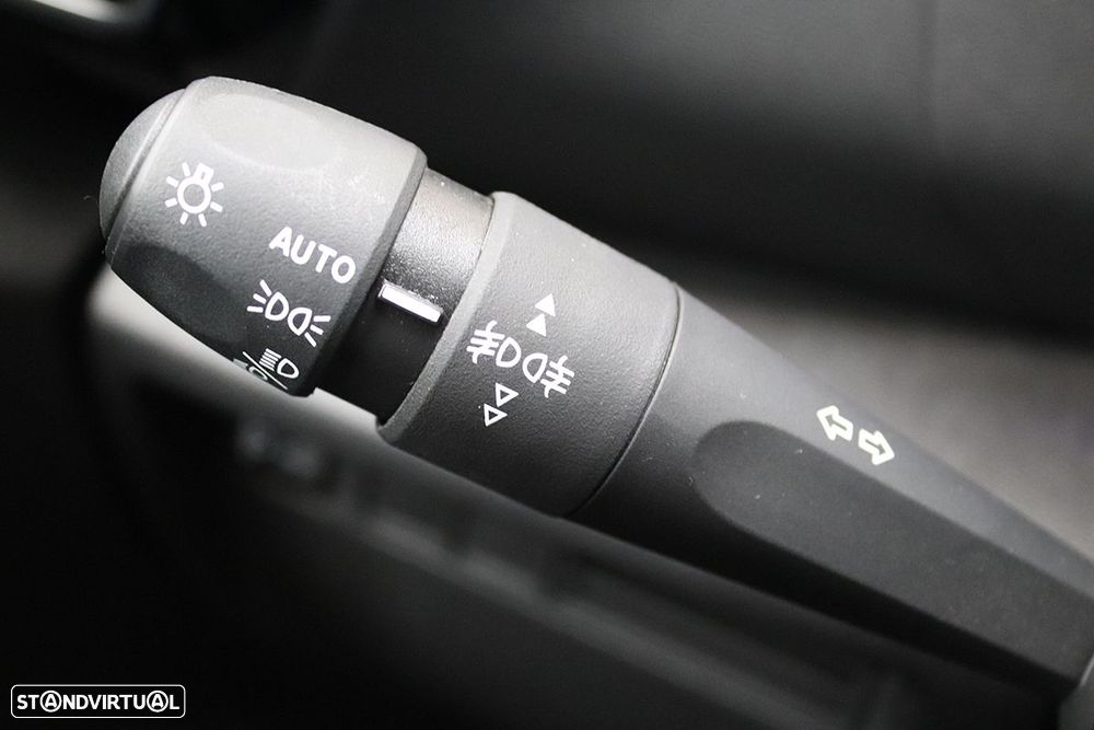 Citroën C4 1.2 PureTech Plus EAT8 - 17