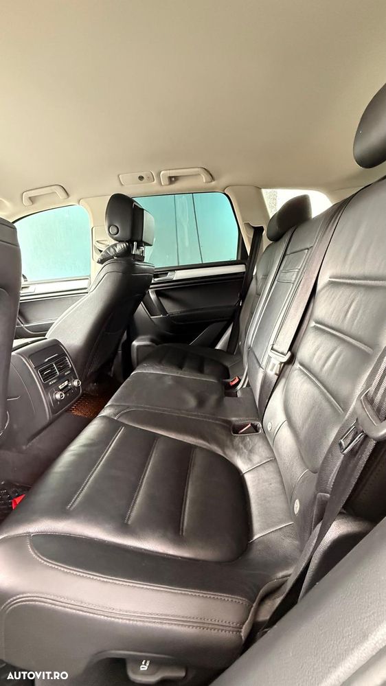 Volkswagen Touareg 3.0 V6 TDI SCR Blue Motion DPF Automatik Executive Edition - 4