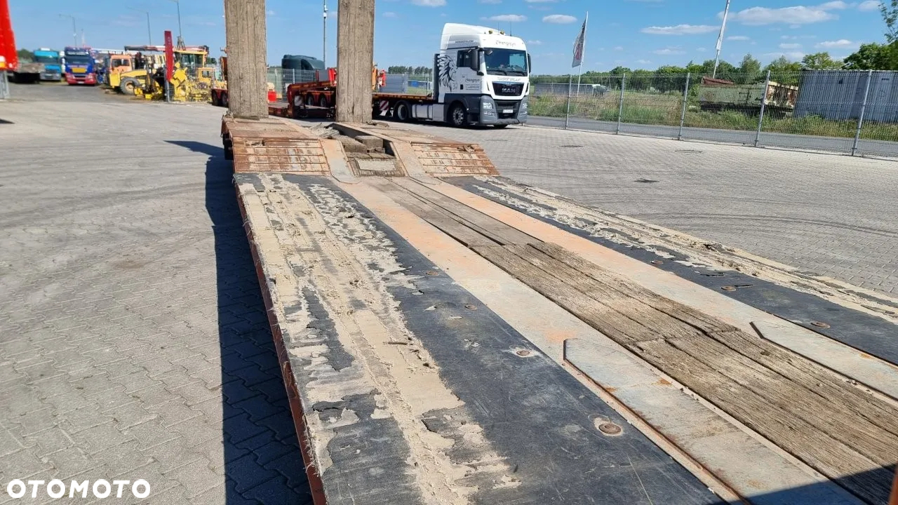 Müller-Mitteltal 3 osiowa naczepa zagłębiana, najazdy hydrauliczne - 15