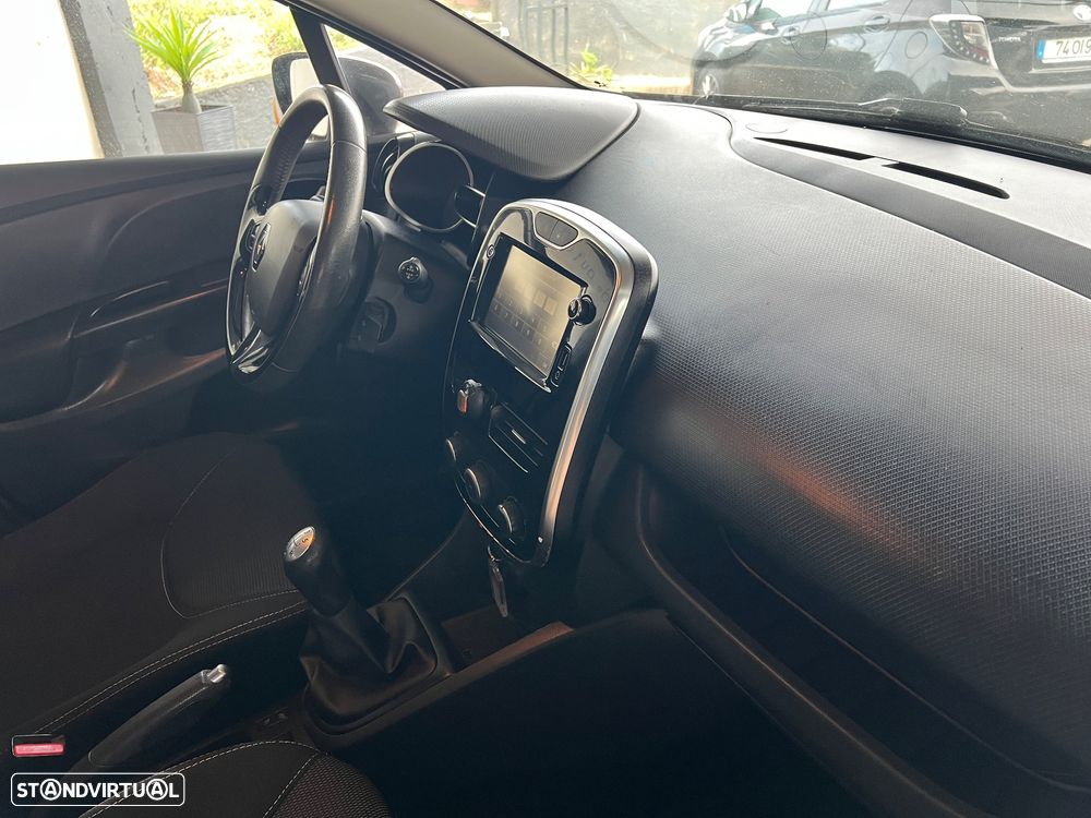 Renault Clio dCi 90 Dynamique - 17