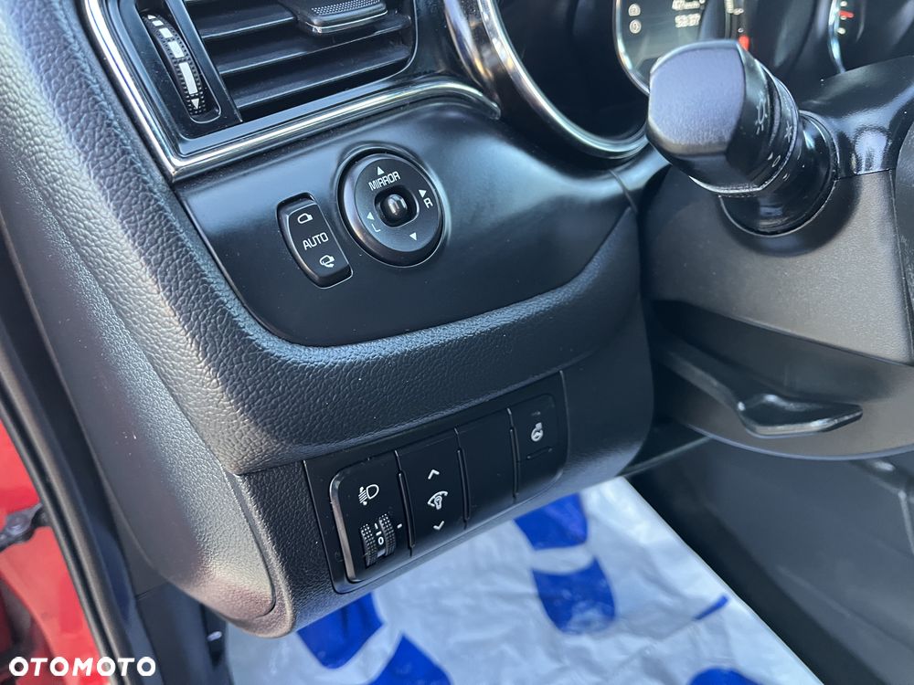 Kia Ceed 1.6 T-GDI GT - 22