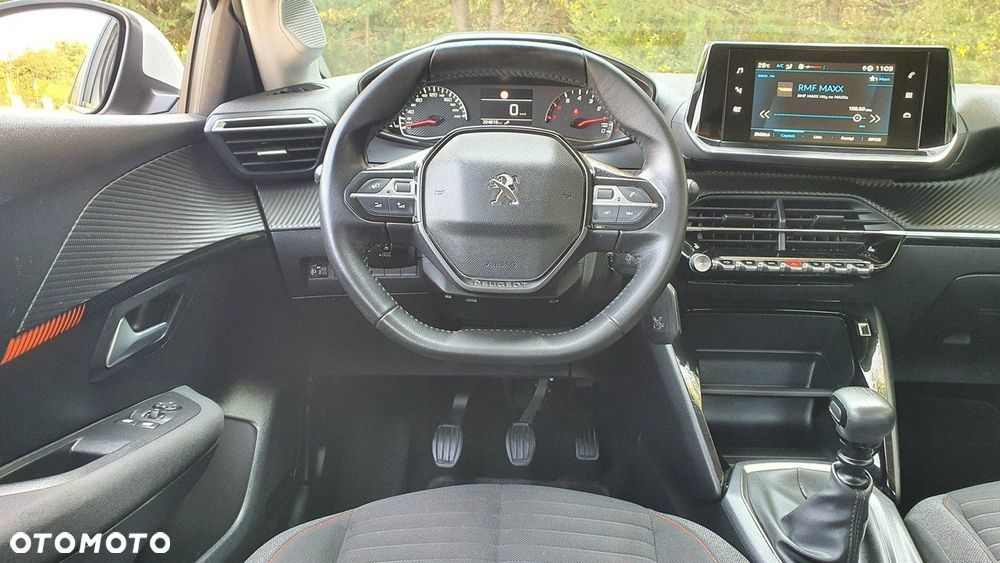 Peugeot 208 BlueHDi 100 Active - 19