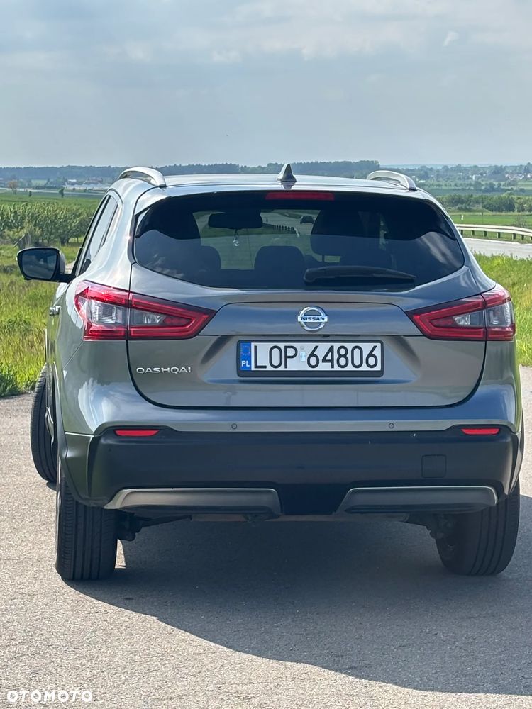 Nissan Qashqai 1.2 DIG-T N-Connecta EU6 - 28
