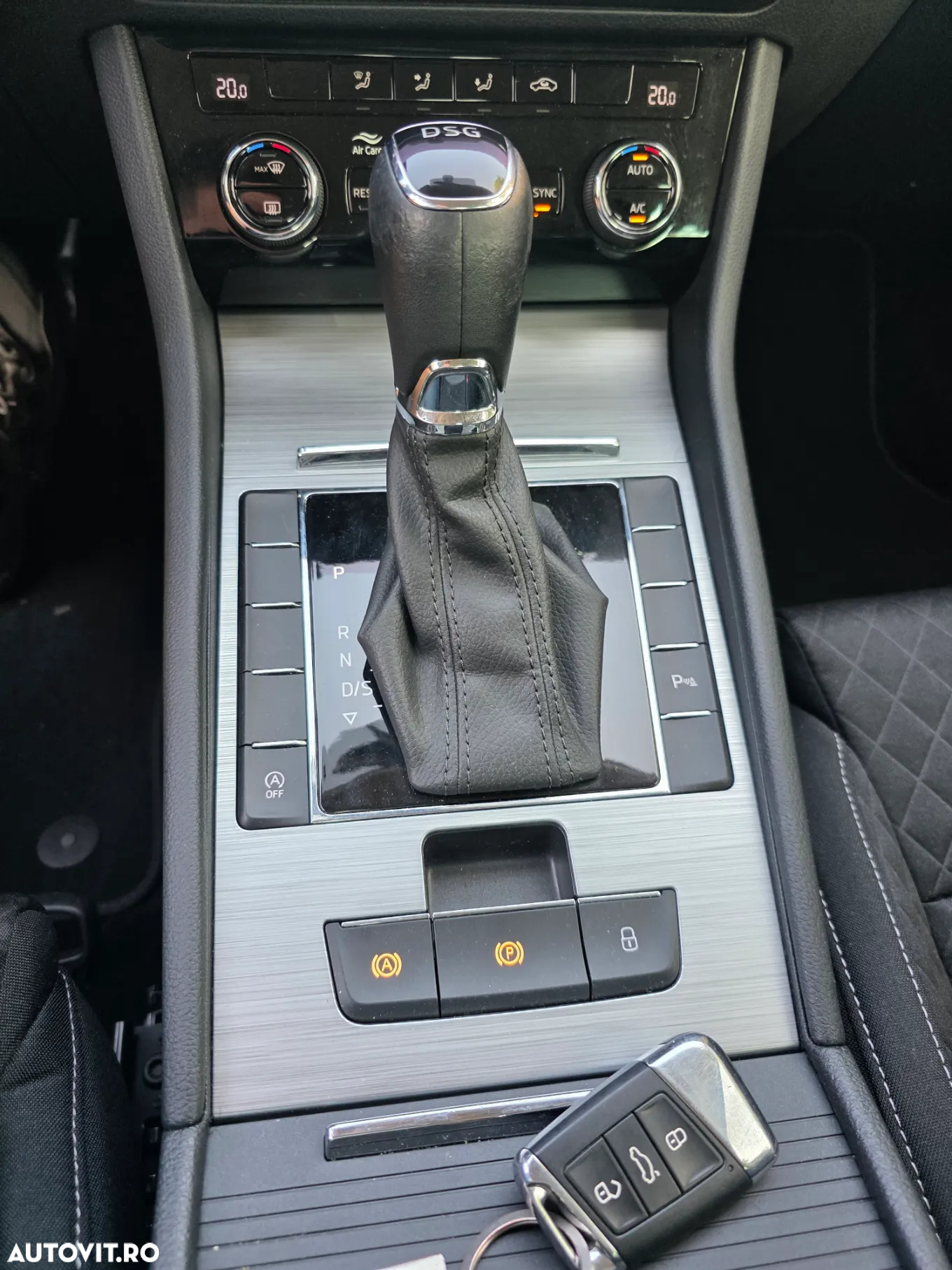 Skoda Superb 1.6 TDI DSG Ambition - 19