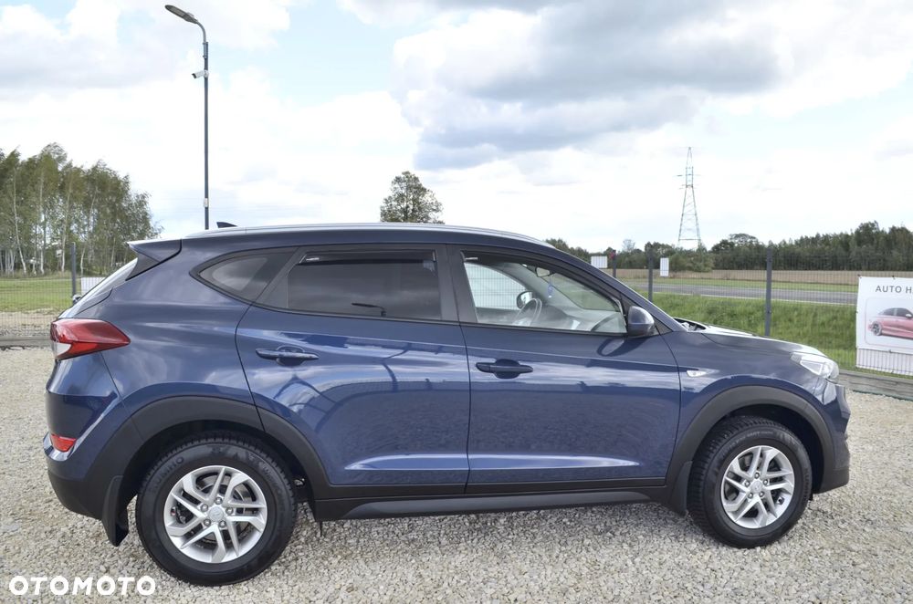 Hyundai Tucson blue 1.6 GDi 2WD Intro Edition - 19