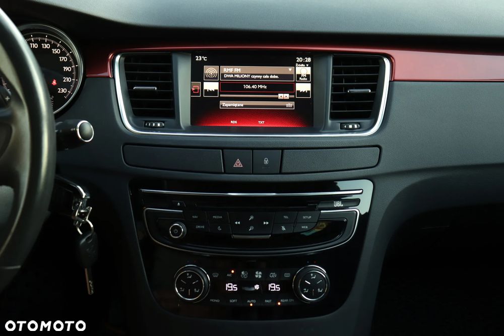 Peugeot 508 RXH BlueHDi 180 EAT6 Stop&Start - 27