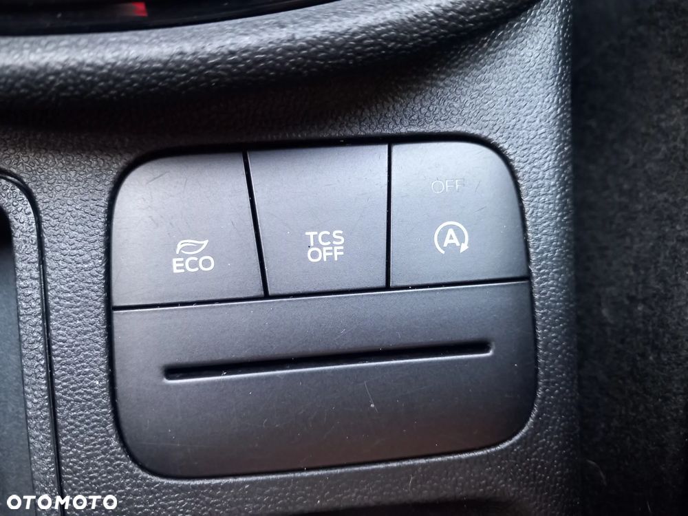 Ford Fiesta 1.1 S&S COOL&CONNECT - 23