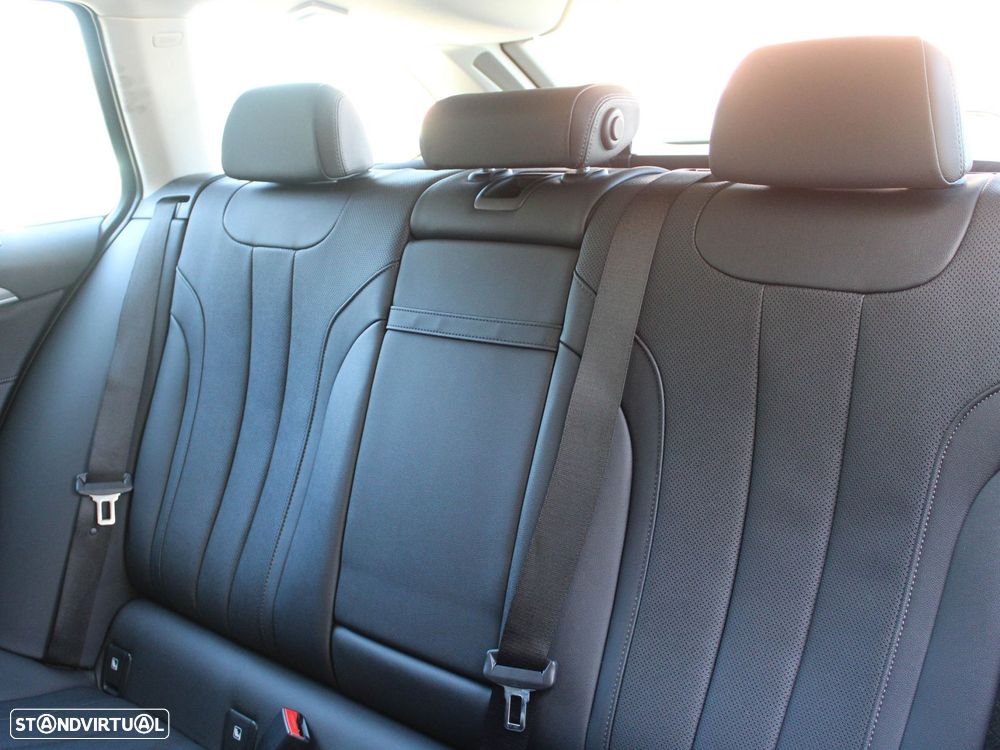 BMW 520 d Auto - 52