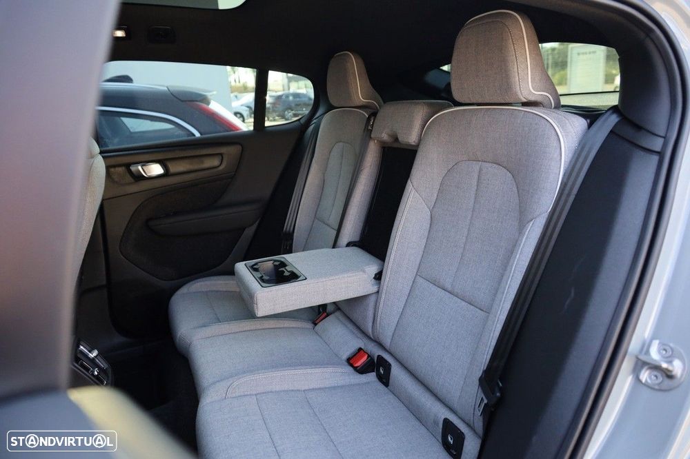 Volvo C40 Recharge Extended Range Plus - 14