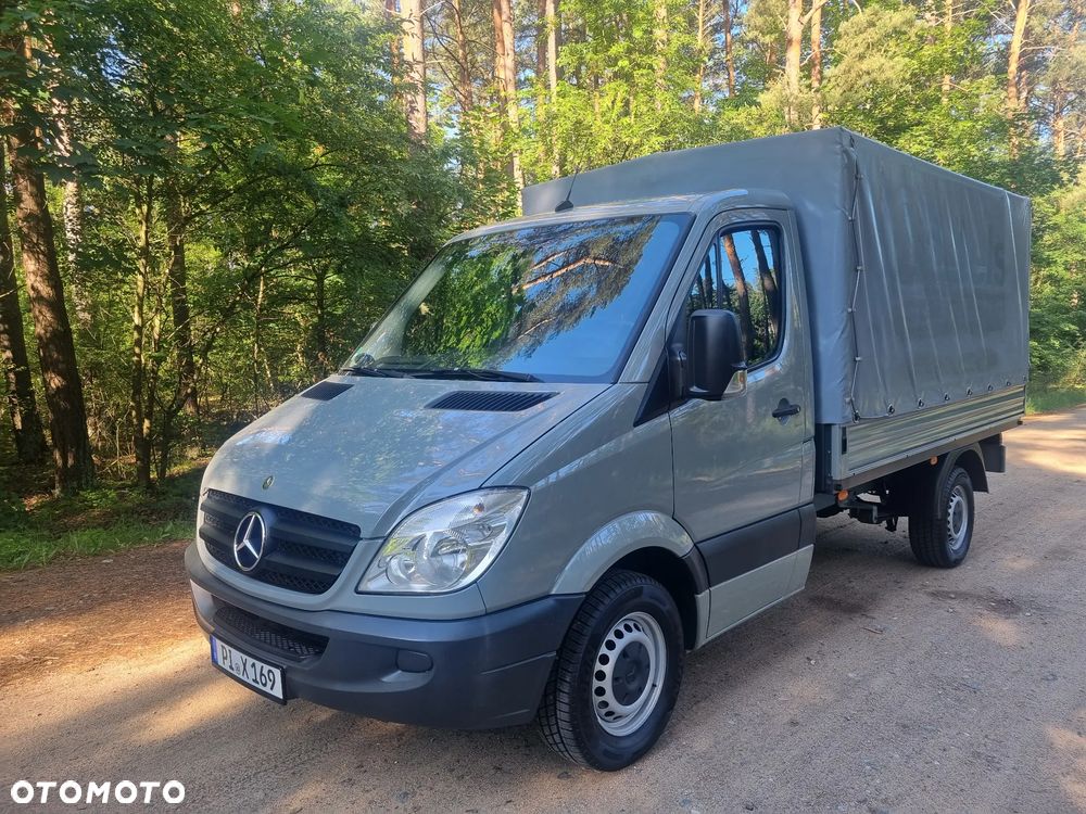 Mercedes-Benz Sprinter - 2