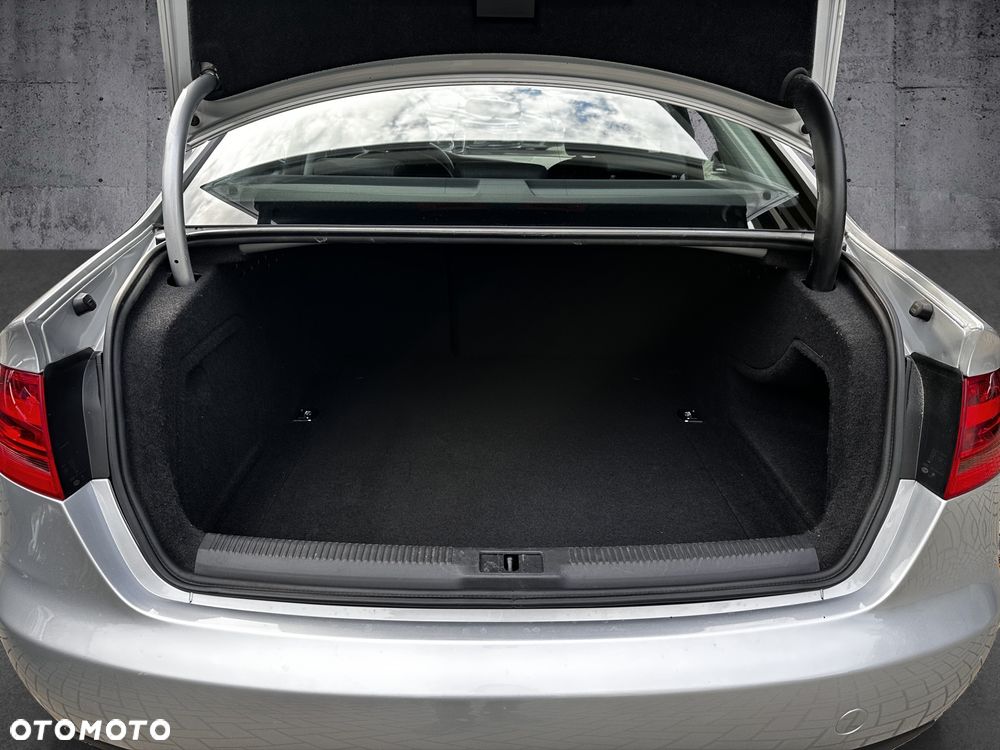 Audi A4 - 14