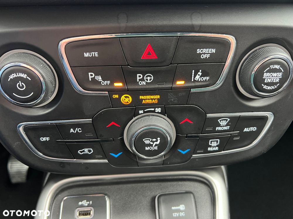 Jeep Compass 1.4 TMair Limited FWD S&S - 30