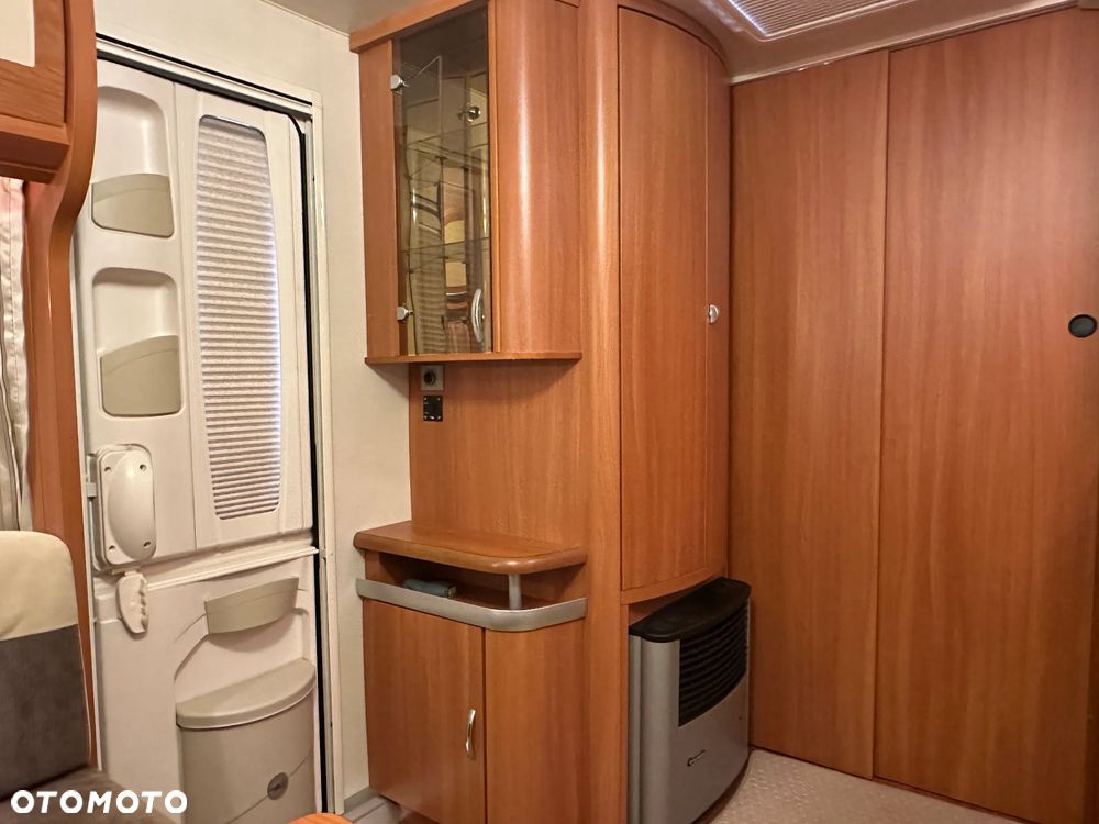 Hobby 560 WLU z napędem i markizą FIAMMA elektryczną. !!! RATY !!! - 19