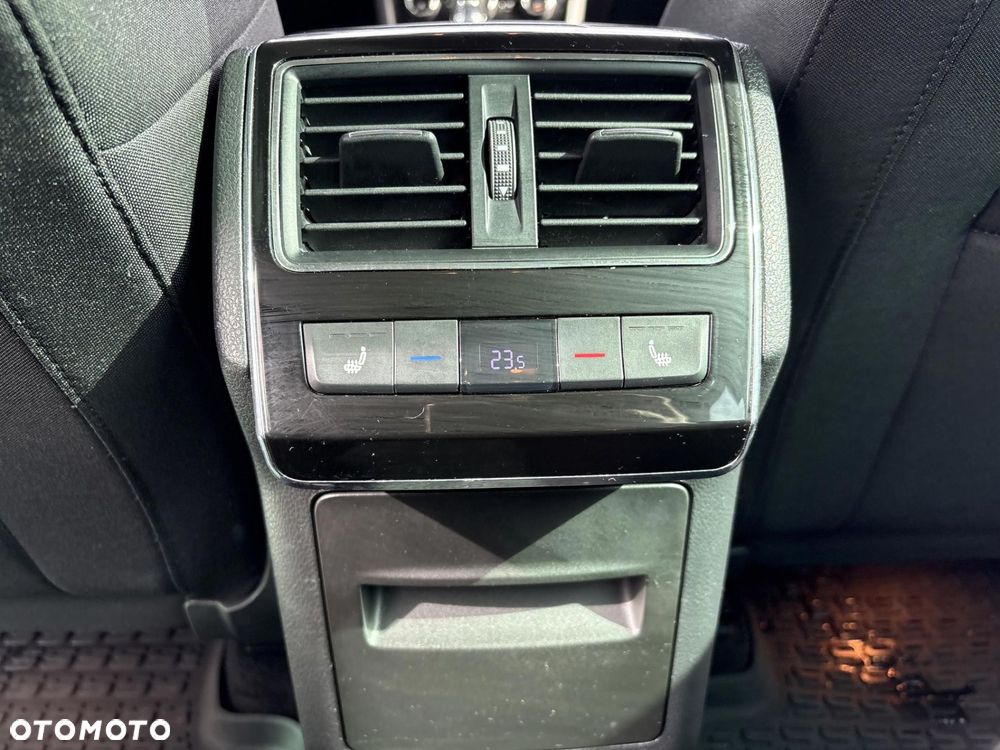 Skoda Superb 2.0 TDI SCR 4x4 Style DSG - 20