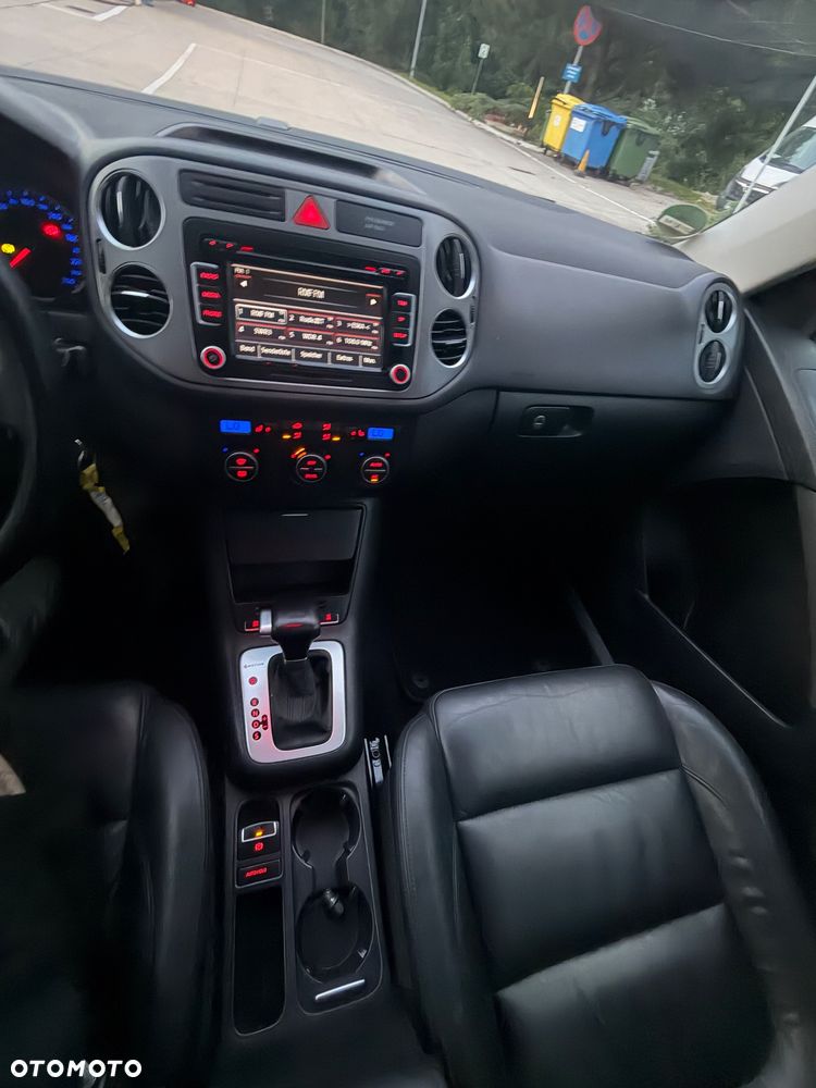 Volkswagen Tiguan 2.0 TDI DPF 4Motion DSG Sport & Style - 22
