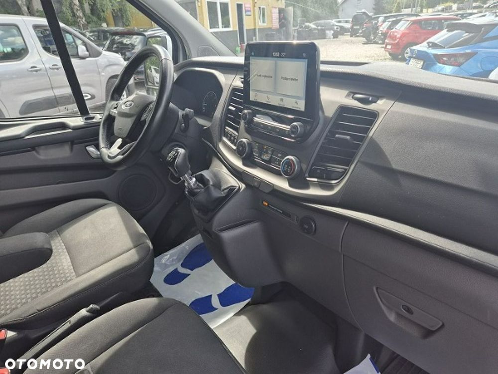 Ford Transit Custom - 16