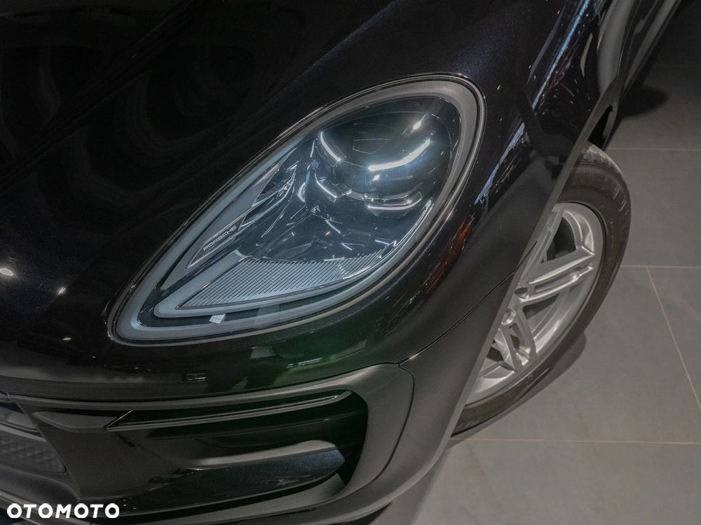 Porsche Macan Standard - 13