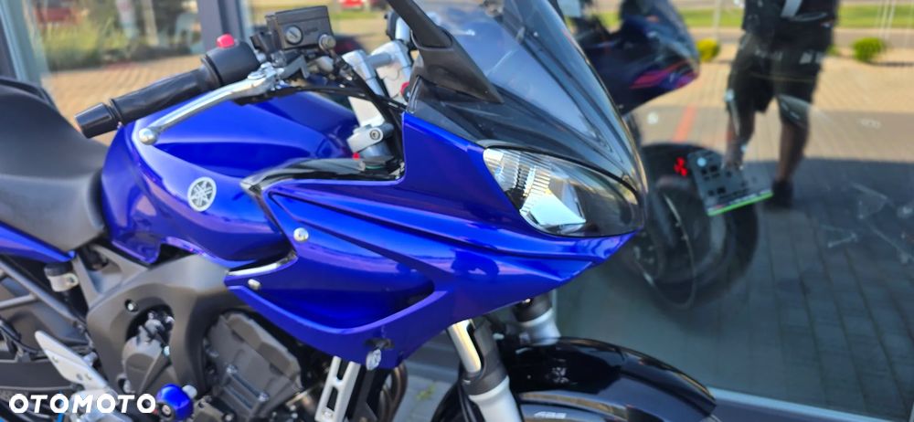 Yamaha FZ6 - 8