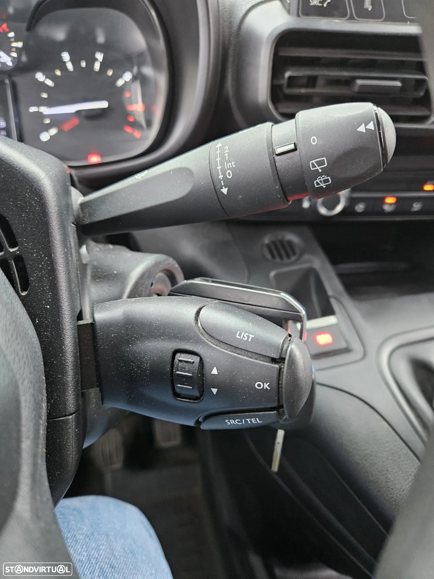 Citroën Berlingo  1.5Hdi  Standart Pro 3Lug  AC TEL CC - 4