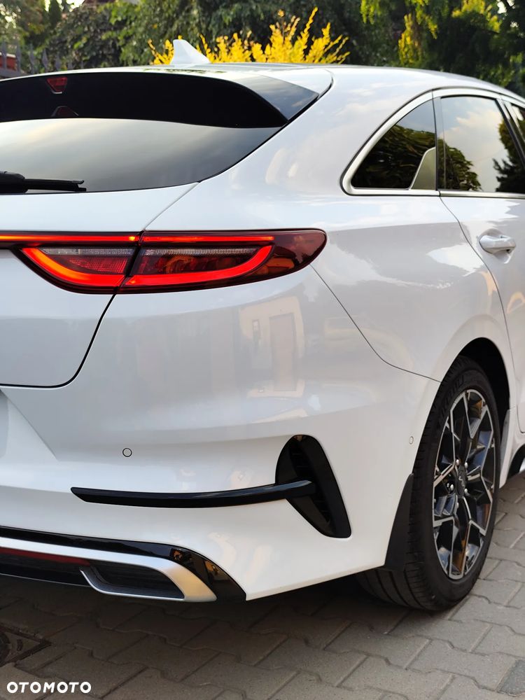 Kia ProCeed 1.5 T-GDI GT Line DCT - 17