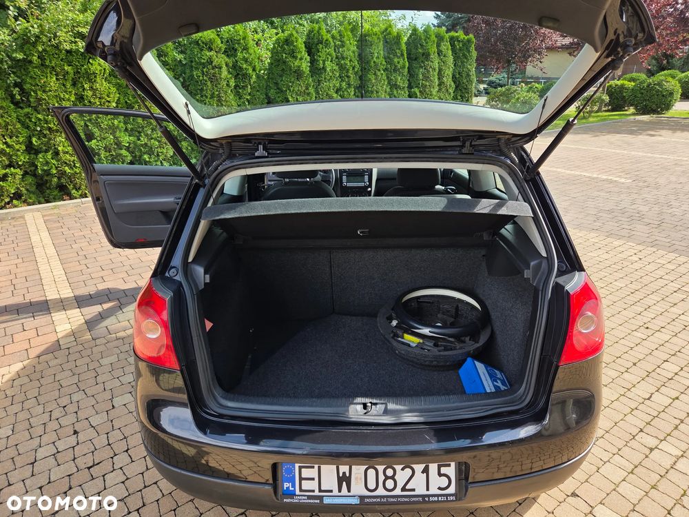 Volkswagen Golf - 19