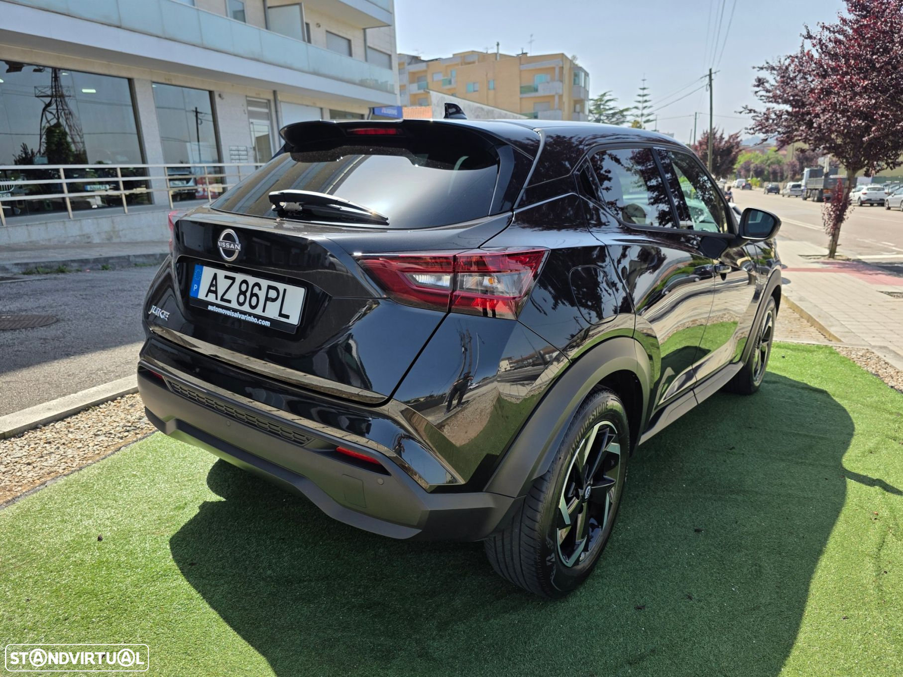 Nissan Juke 1.0 DIG-T N-Connecta NAV. - 34