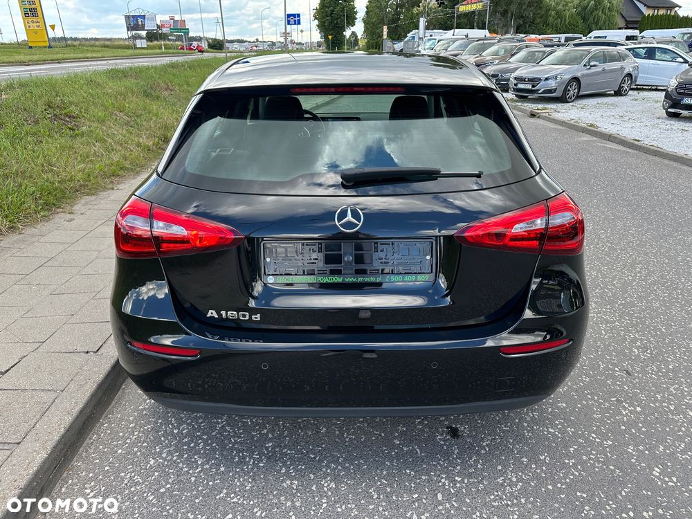 Mercedes-Benz Klasa A 180 d 8G-DCT Advanced Progressive - 24