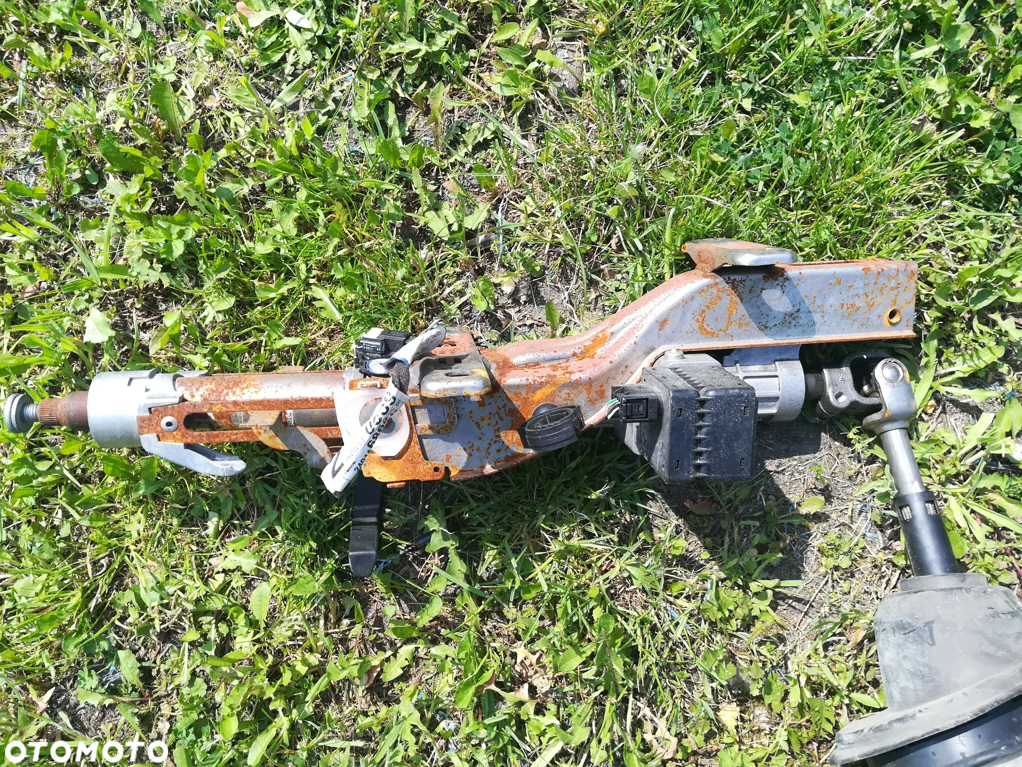 OBUDOWA FILTRA POWIETRZA, PRZEPŁYWOMIERZ, SZTYCA, SERWO HAMULCOWE RENAULT LAGUNA III - 10