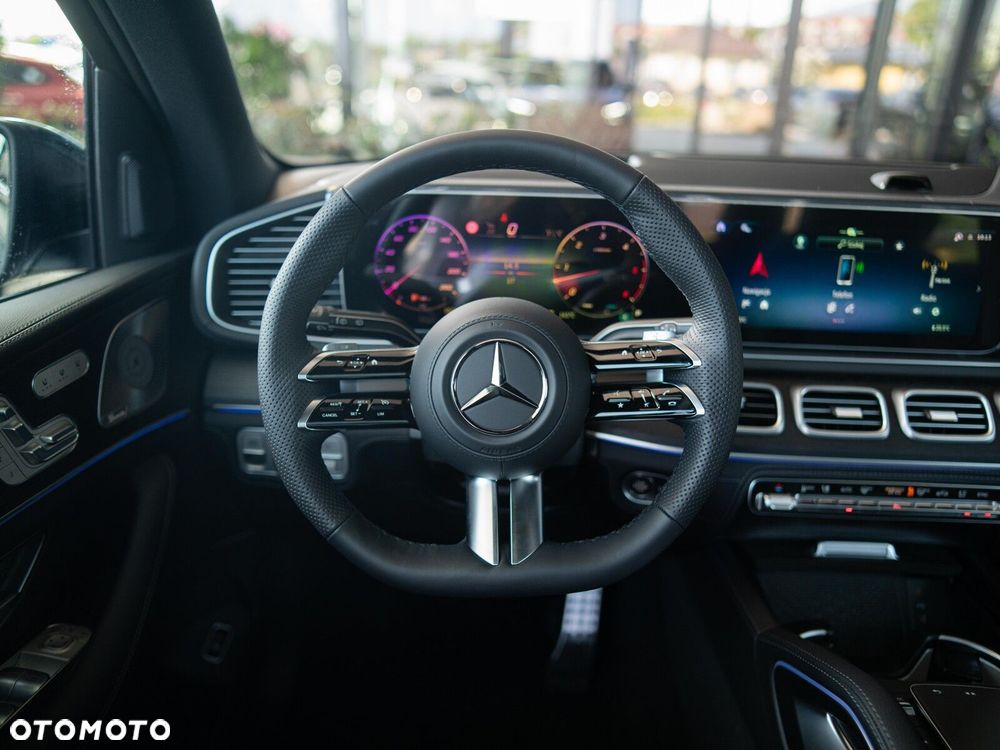 Mercedes-Benz GLE - 13