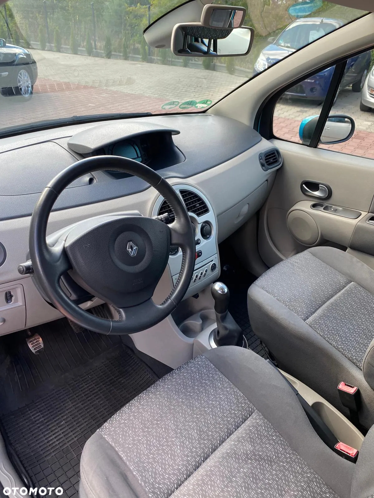 Renault Modus 1.6 16V Cite - 9