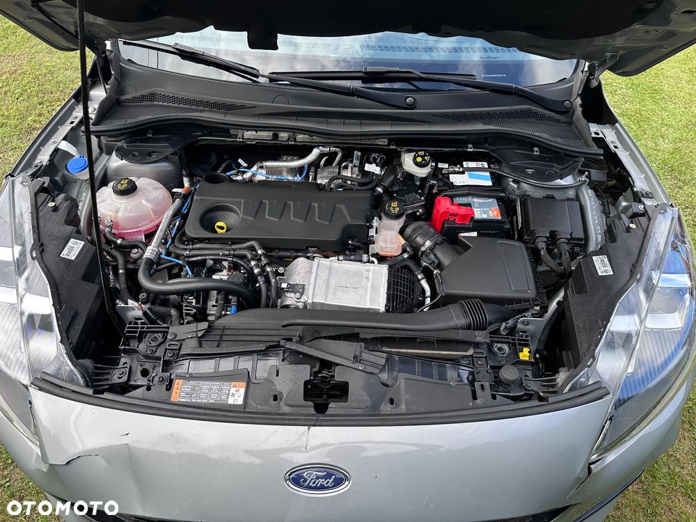 Ford Kuga - 37