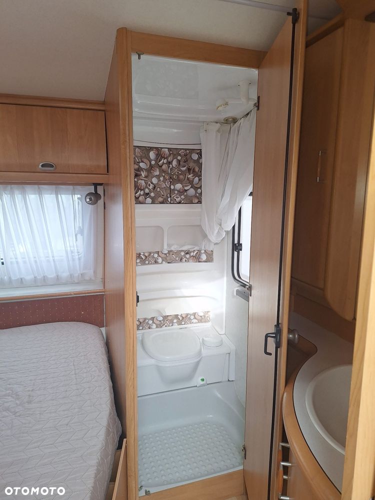 Hobby 460 excelent - 13