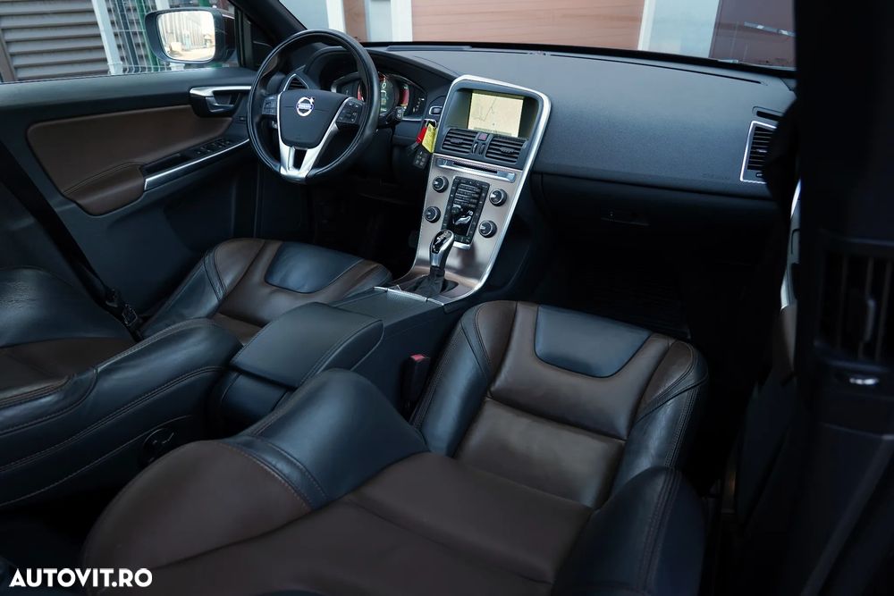 Volvo XC 60 D4 Geartronic Ocean Race - 13