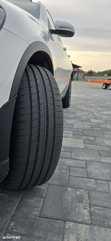Mercedes-Benz GLC 220 d 4MATIC - 17