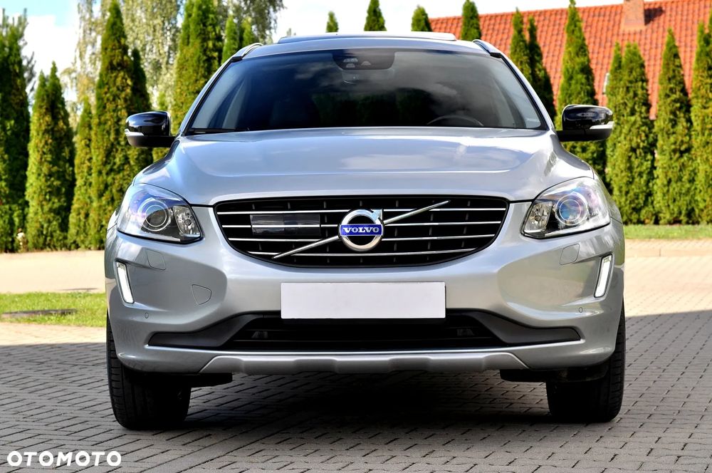 Volvo XC 60 D4 Geartronic Summum - 4