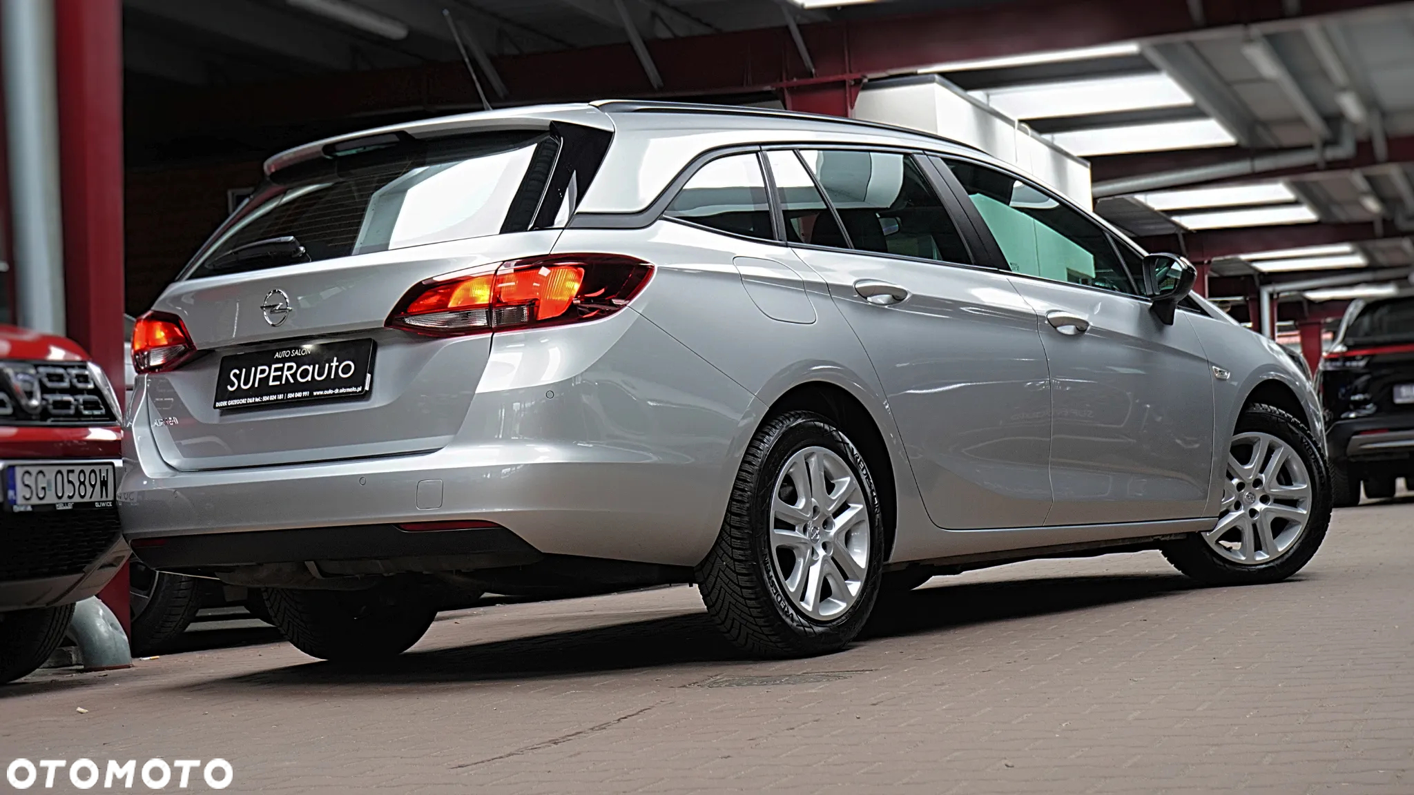 Opel Astra V 1.2 T Edition S&S - 12