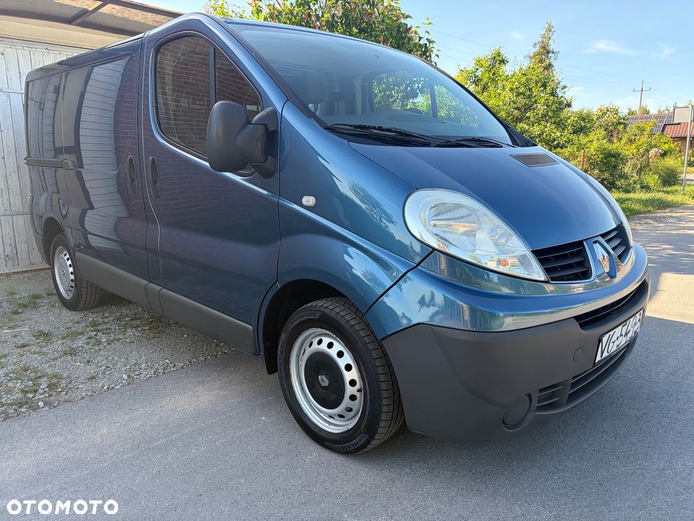 Renault Trafic Vivaro Primastar - 1