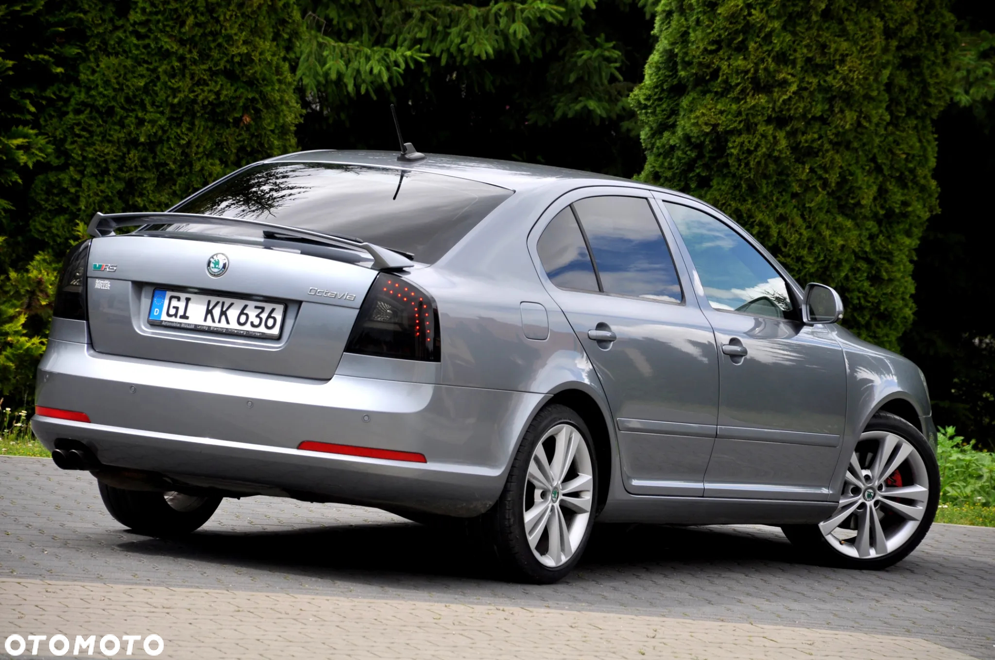 Skoda Octavia 2.0 TFSI RS - 13