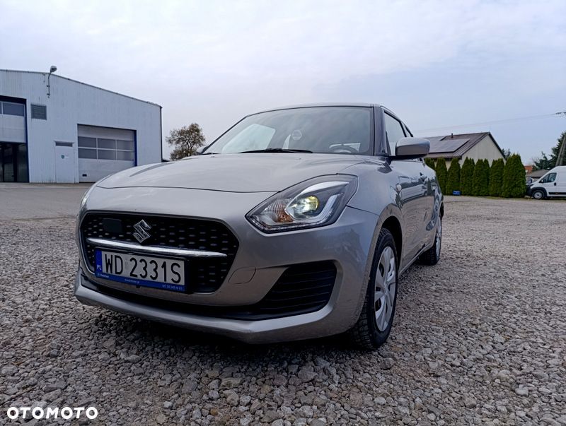 Suzuki Swift 1.2 Dualjet Hybrid CVT Comfort - 2